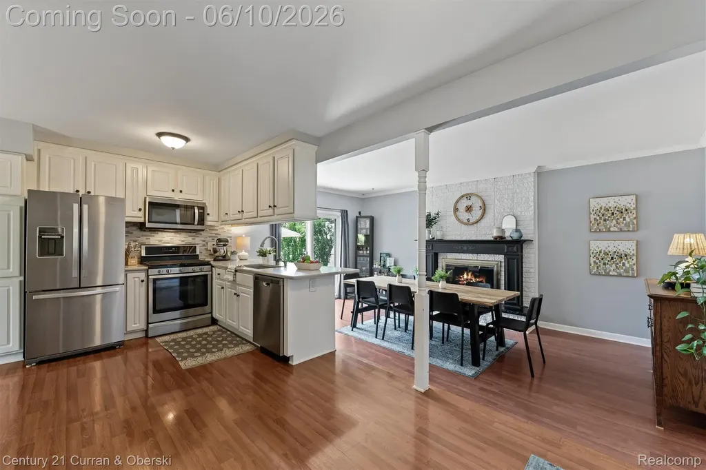 39734 Scottsdale Drive Canton Charter Township MI 48188