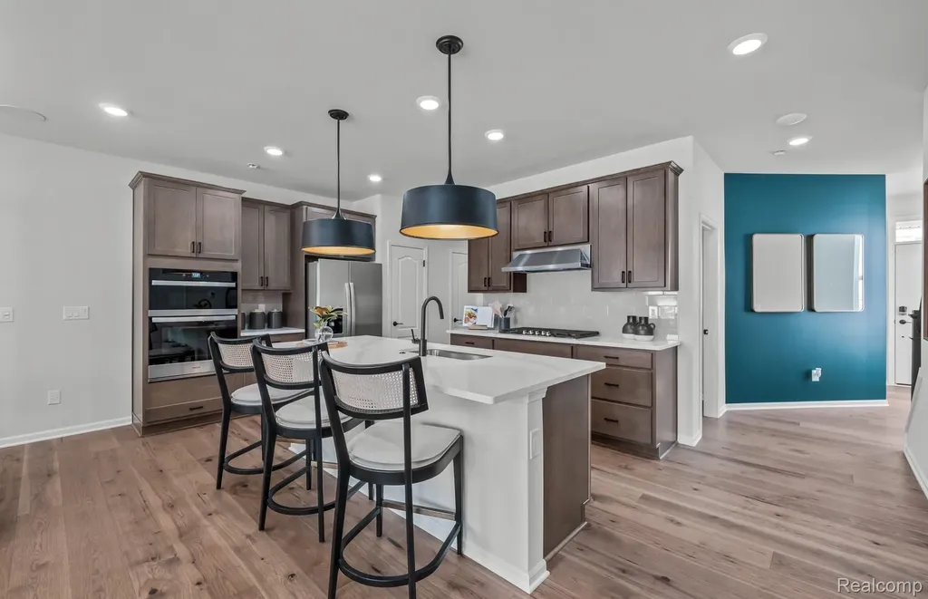 1511 Superior Drive Milford Charter Township MI 48381