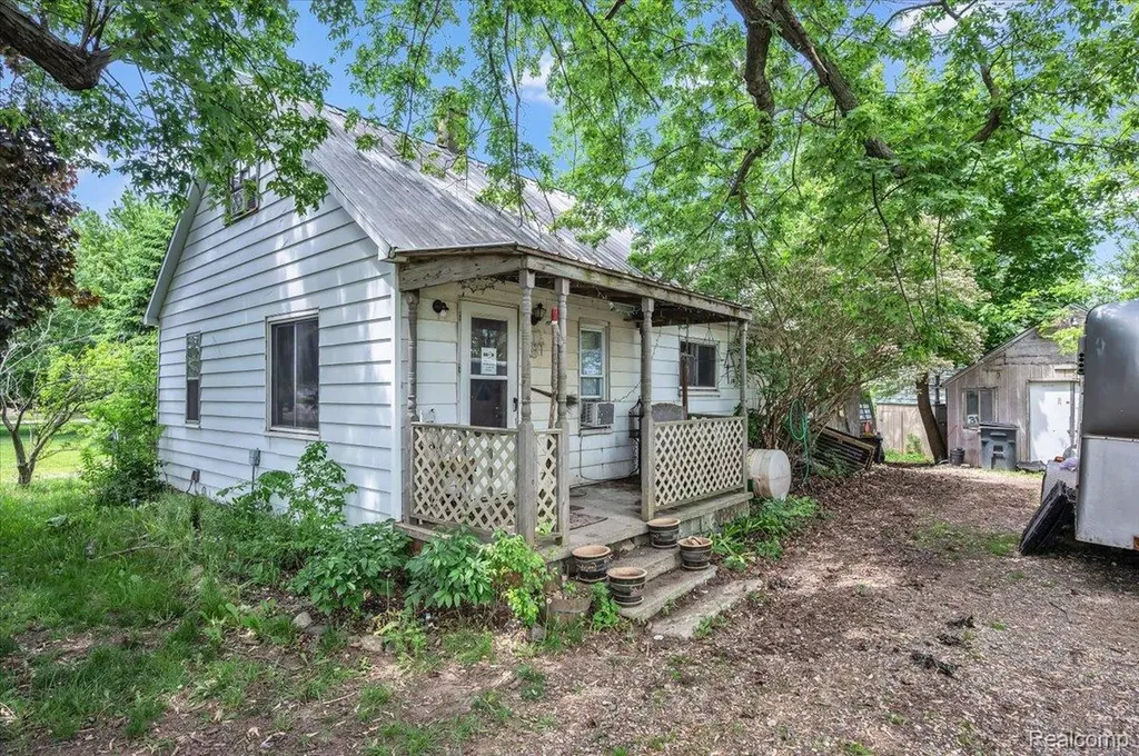 2200 W Oregon Street Mayfield Township MI 48446