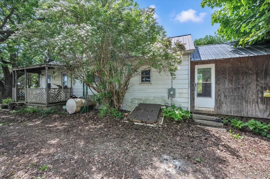 2200 W Oregon Street Mayfield Township MI 48446