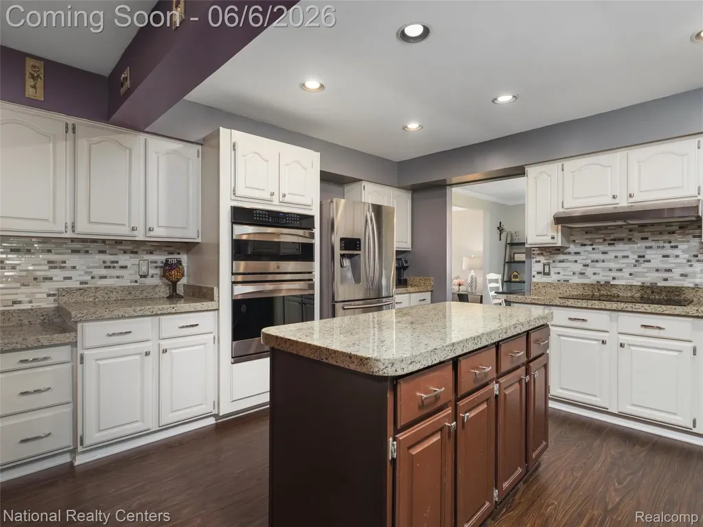 45420 Harmony Lane Van Buren Charter Township MI 48111