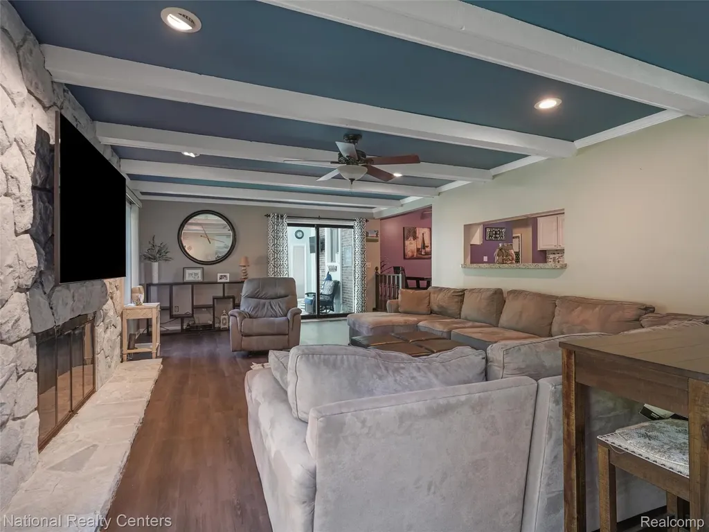 45420 Harmony Lane Van Buren Charter Township MI 48111