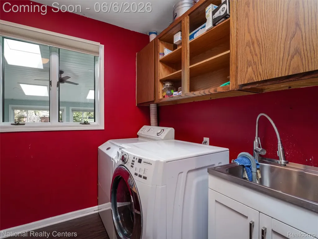 45420 Harmony Lane Van Buren Charter Township MI 48111