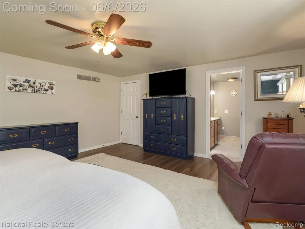 45420 Harmony Lane Van Buren Charter Township MI 48111