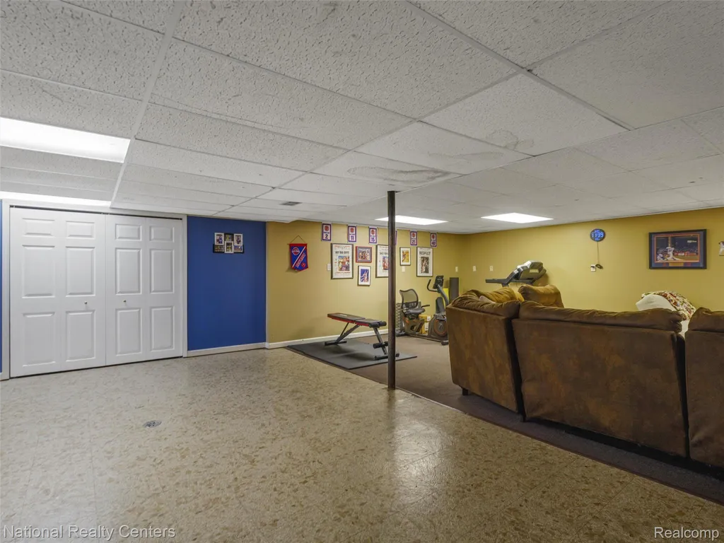 45420 Harmony Lane Van Buren Charter Township MI 48111