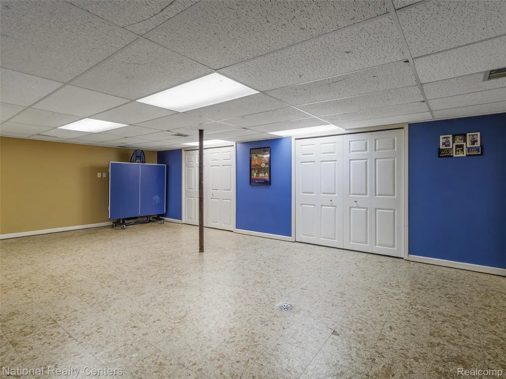 45420 Harmony Lane Van Buren Charter Township MI 48111