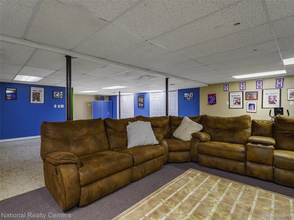 45420 Harmony Lane Van Buren Charter Township MI 48111