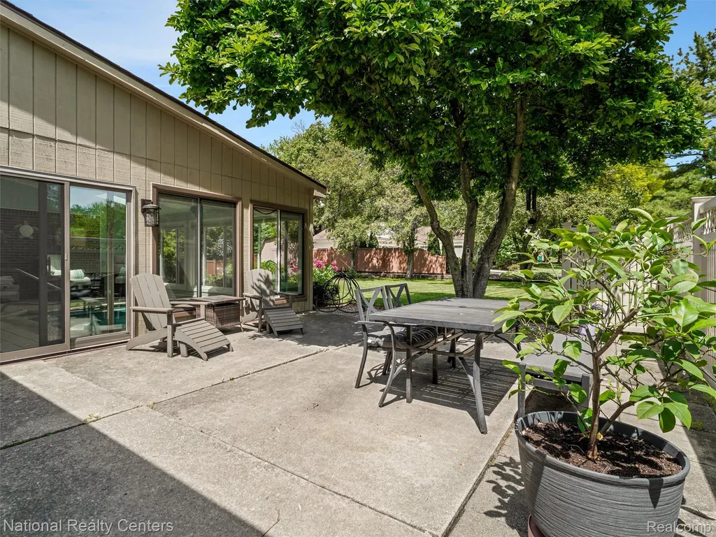 45420 Harmony Lane Van Buren Charter Township MI 48111