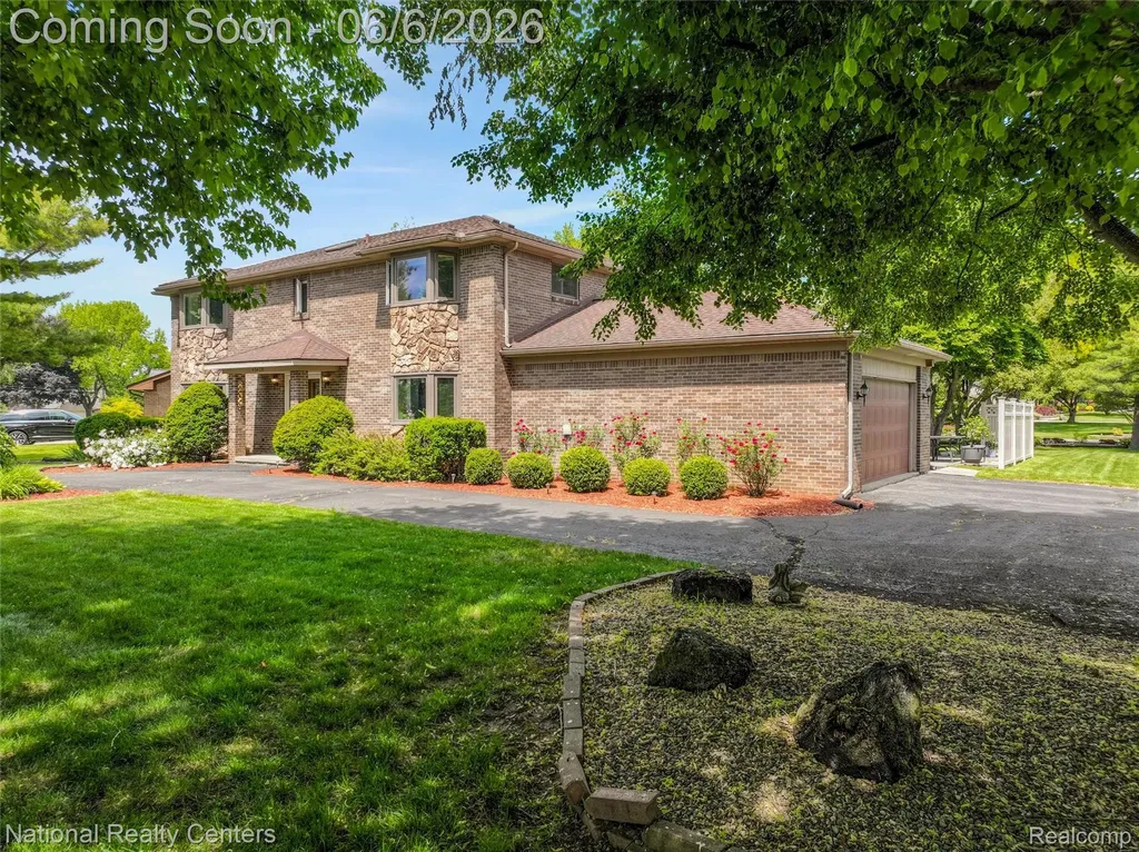 45420 Harmony Lane Van Buren Charter Township MI 48111