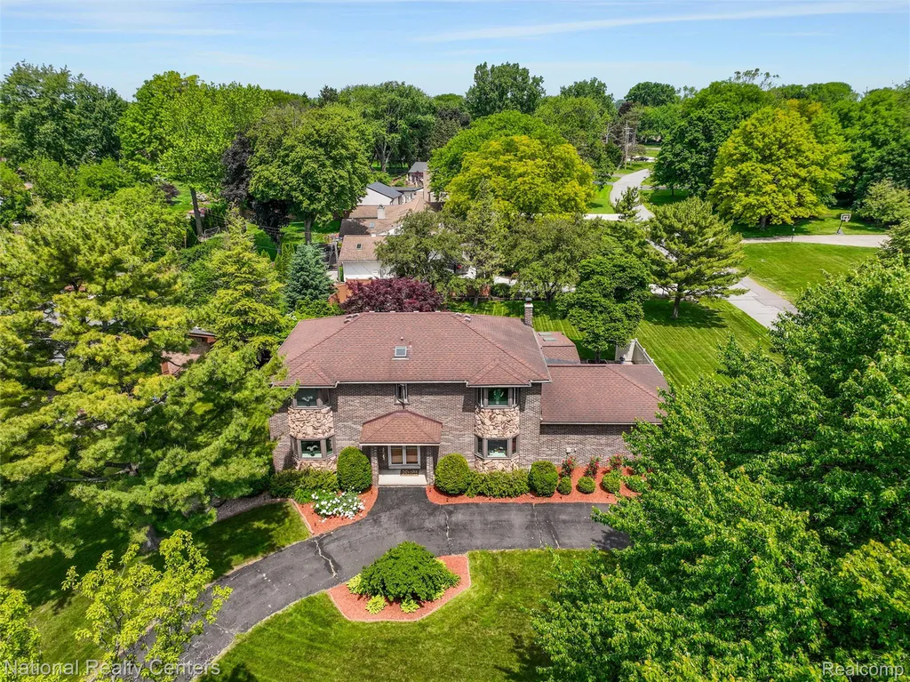 45420 Harmony Lane Van Buren Charter Township MI 48111