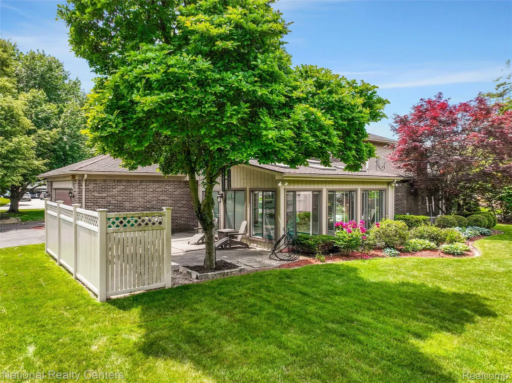 45420 Harmony Lane Van Buren Charter Township MI 48111