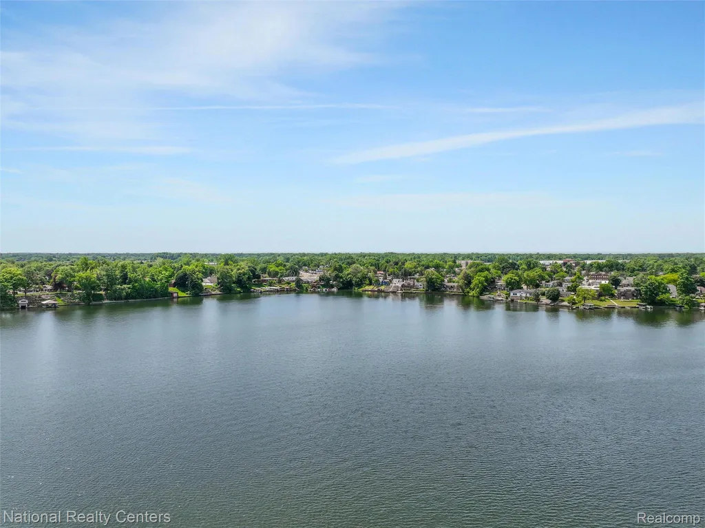 45420 Harmony Lane Van Buren Charter Township MI 48111