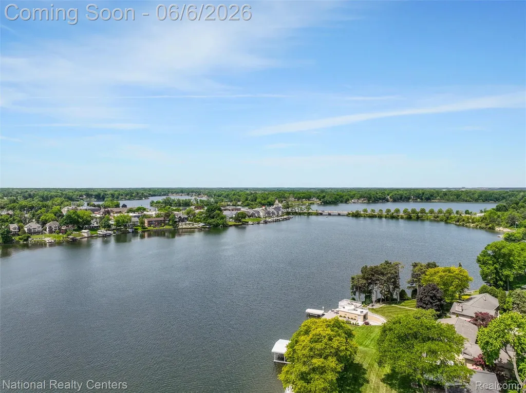 45420 Harmony Lane Van Buren Charter Township MI 48111