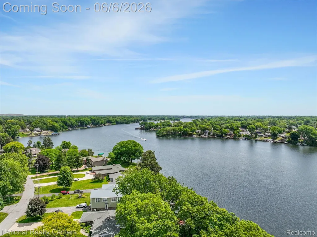 45420 Harmony Lane Van Buren Charter Township MI 48111