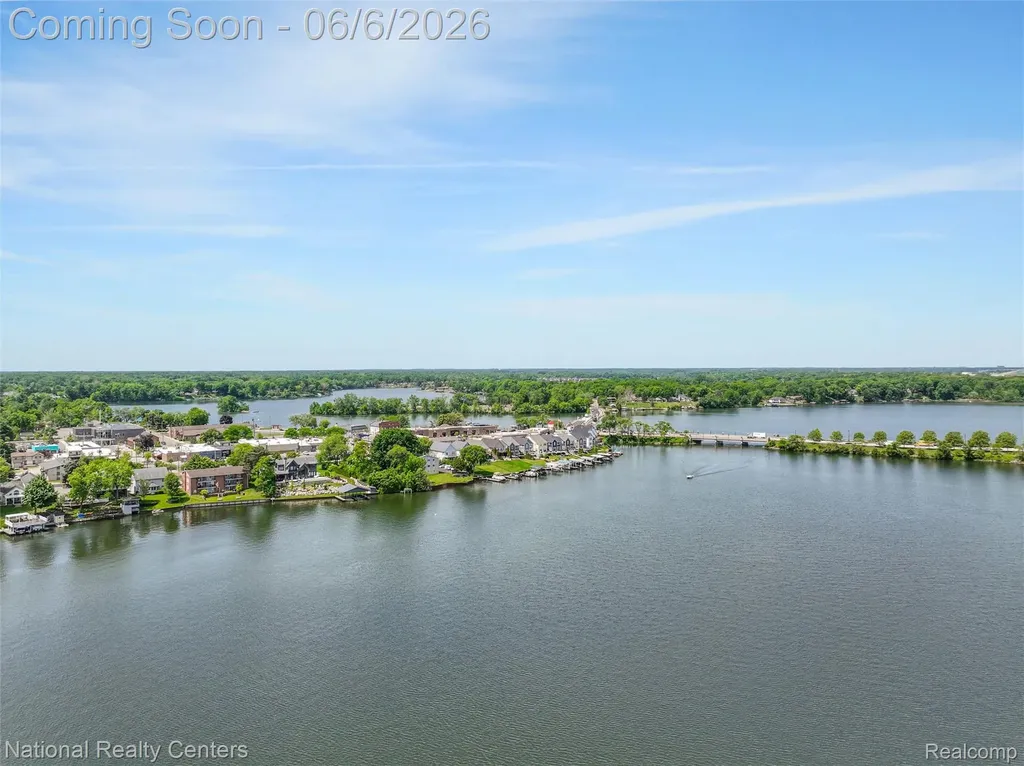 45420 Harmony Lane Van Buren Charter Township MI 48111