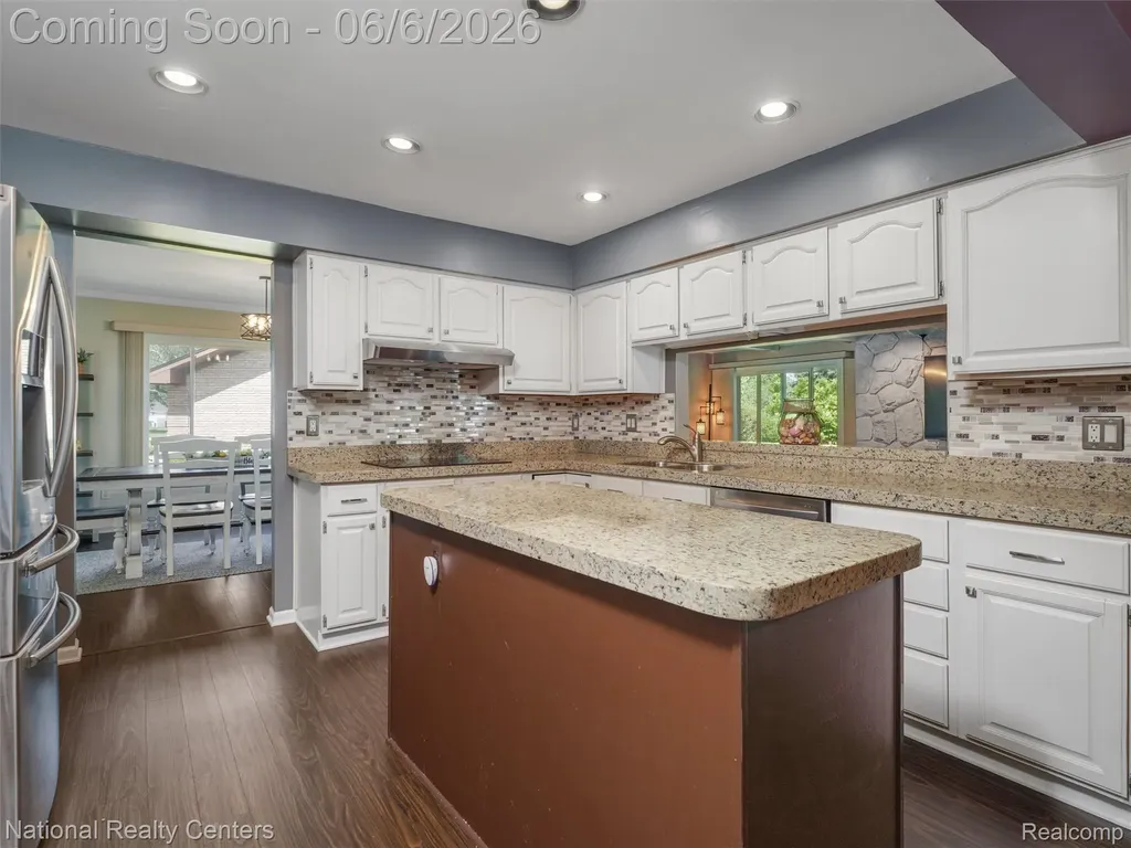 45420 Harmony Lane Van Buren Charter Township MI 48111