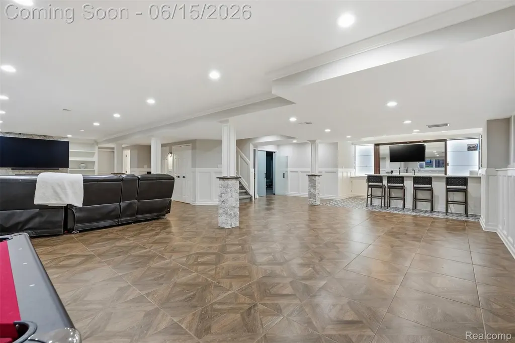56173 Parkview Drive Shelby Charter Township MI 48316