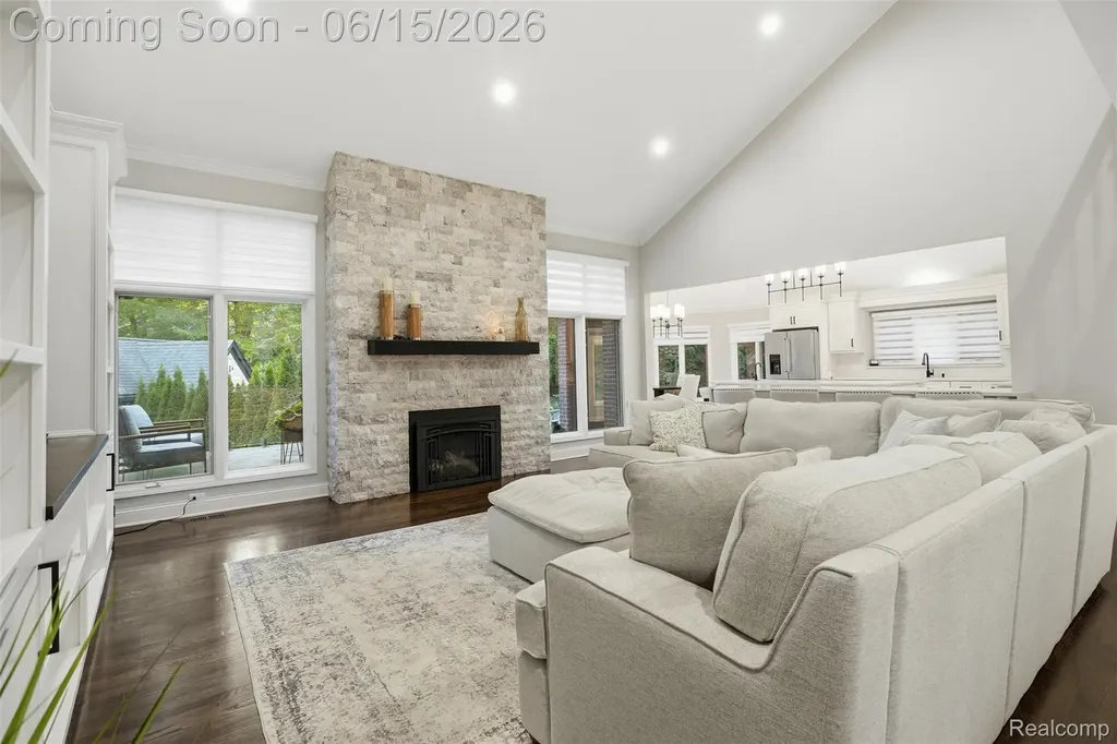 56173 Parkview Drive Shelby Charter Township MI 48316