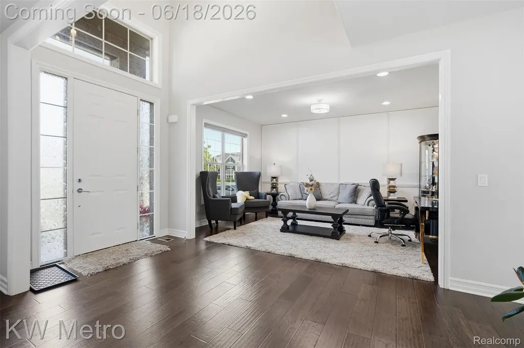 4373 Virgilia Drive Troy City MI 48098