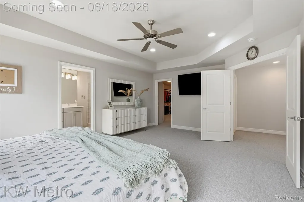 4373 Virgilia Drive Troy City MI 48098