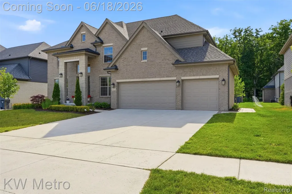 4373 Virgilia Drive Troy City MI 48098
