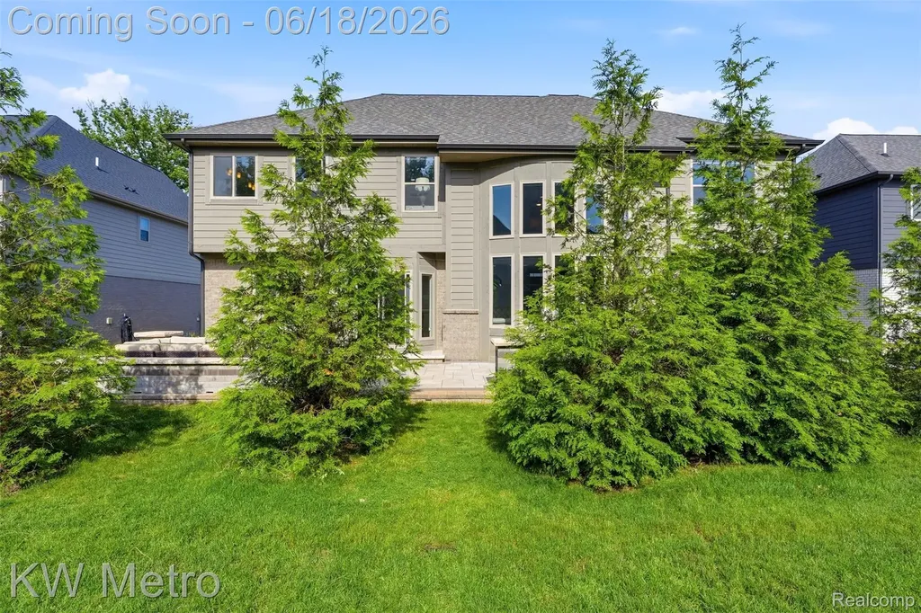 4373 Virgilia Drive Troy City MI 48098