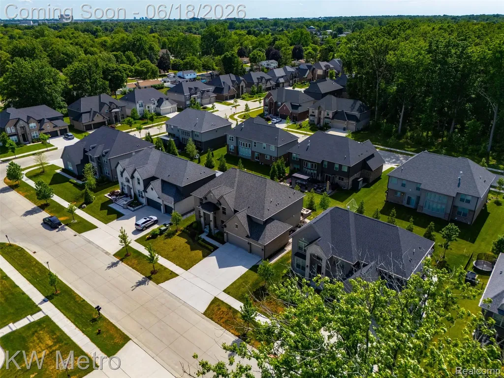 4373 Virgilia Drive Troy City MI 48098