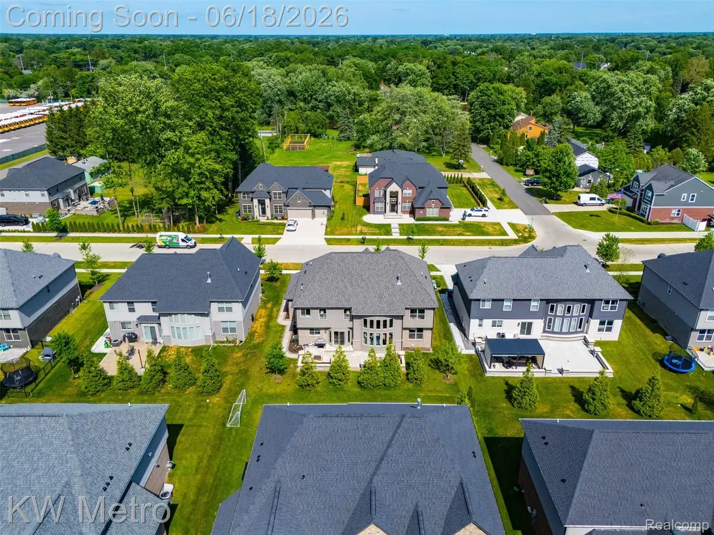 4373 Virgilia Drive Troy City MI 48098