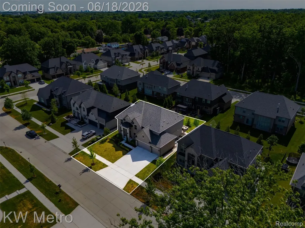 4373 Virgilia Drive Troy City MI 48098