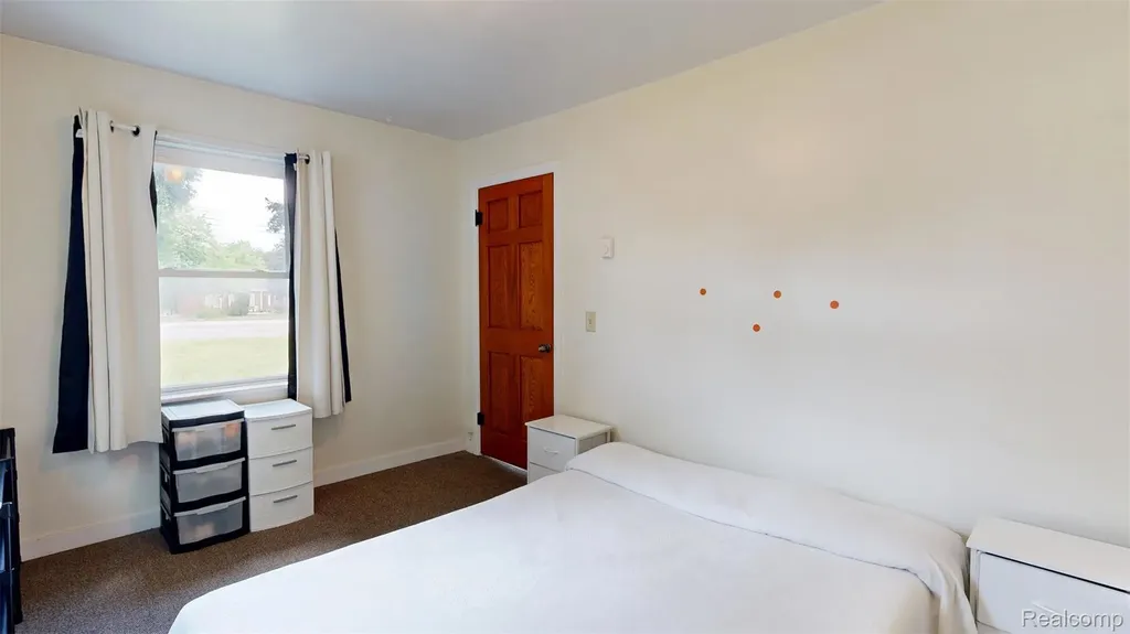 3006 Lansing Avenue Blackman Charter Township MI 49202
