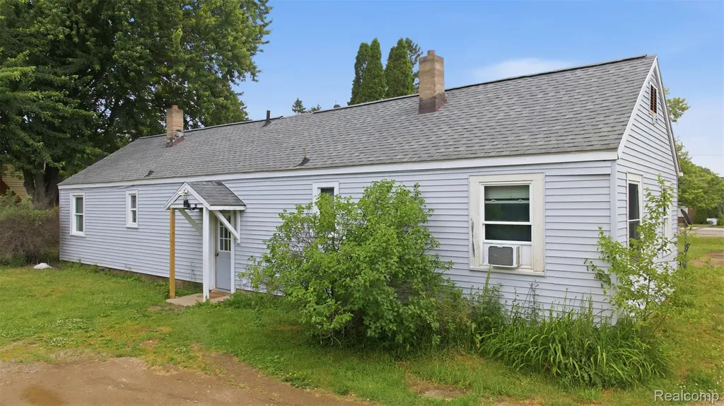 3006 Lansing Avenue Blackman Charter Township MI 49202