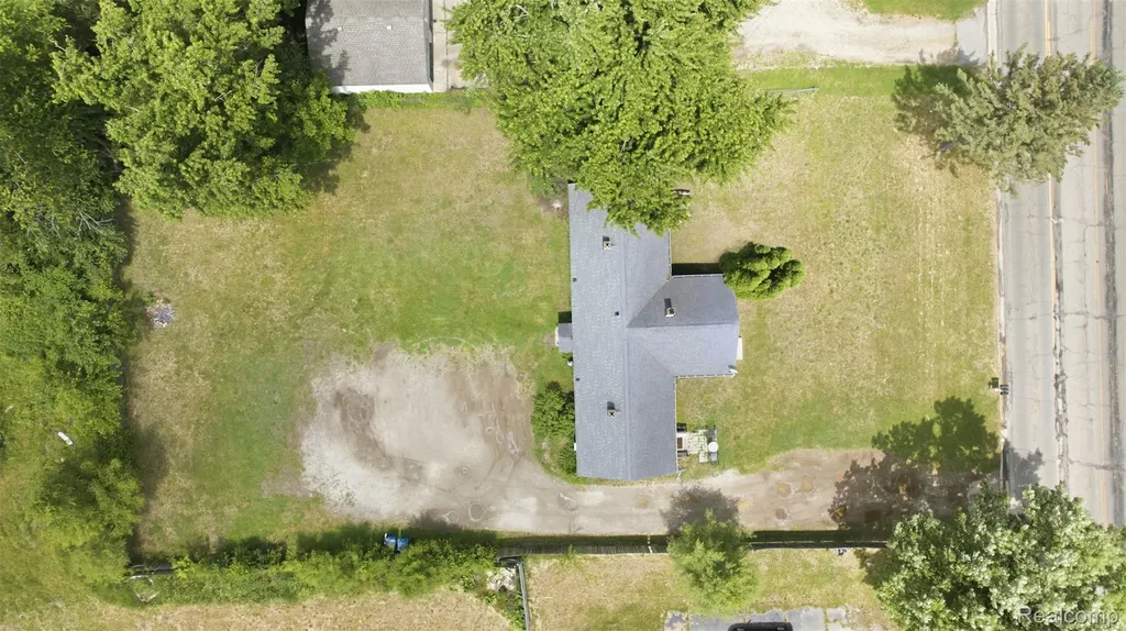 3006 Lansing Avenue Blackman Charter Township MI 49202