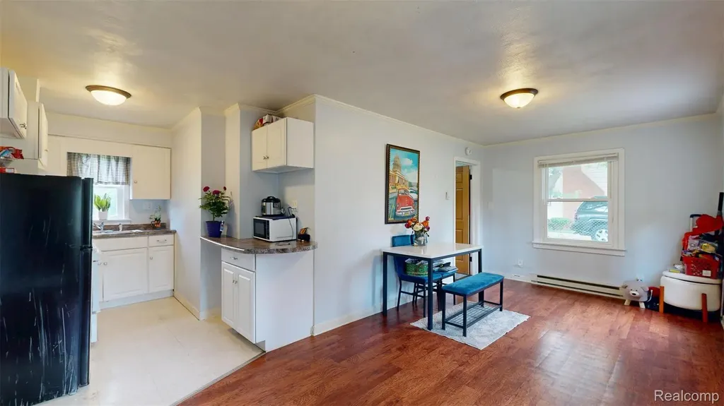 3006 Lansing Avenue Blackman Charter Township MI 49202