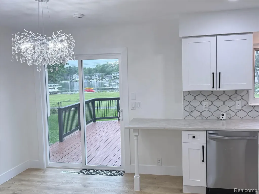 8965 Van Gordon Avenue White Lake Charter Township MI 48386