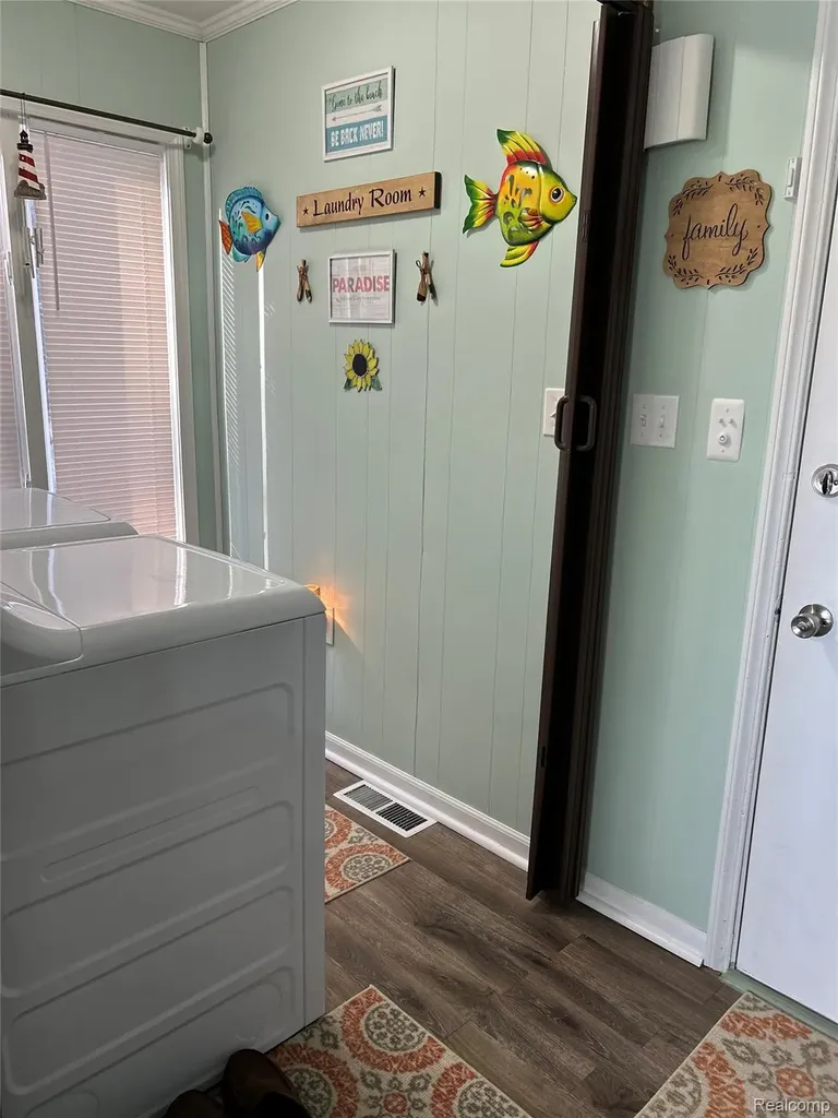 3301 W Huckleberry Trail Surrey Township MI 48622