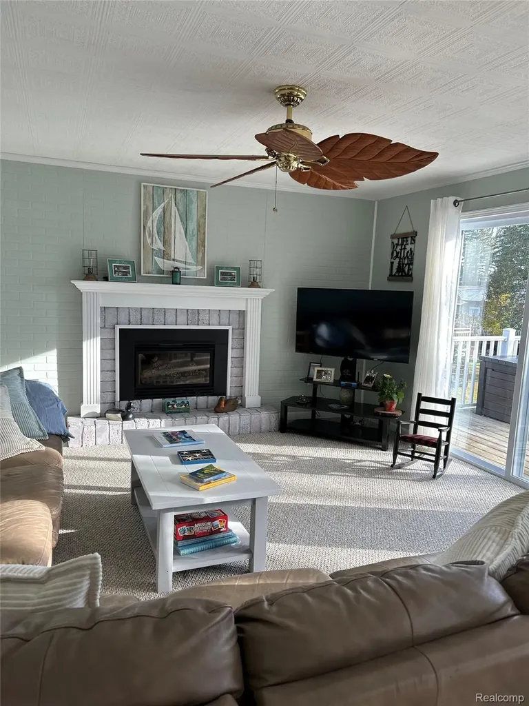 3301 W Huckleberry Trail Surrey Township MI 48622