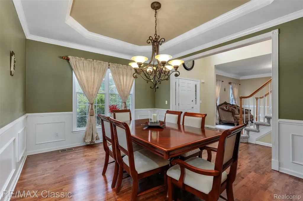 25051 Samoset Court Novi City MI 48374