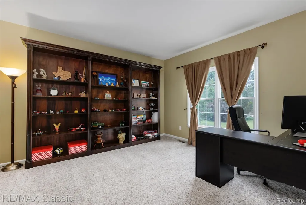 25051 Samoset Court Novi City MI 48374