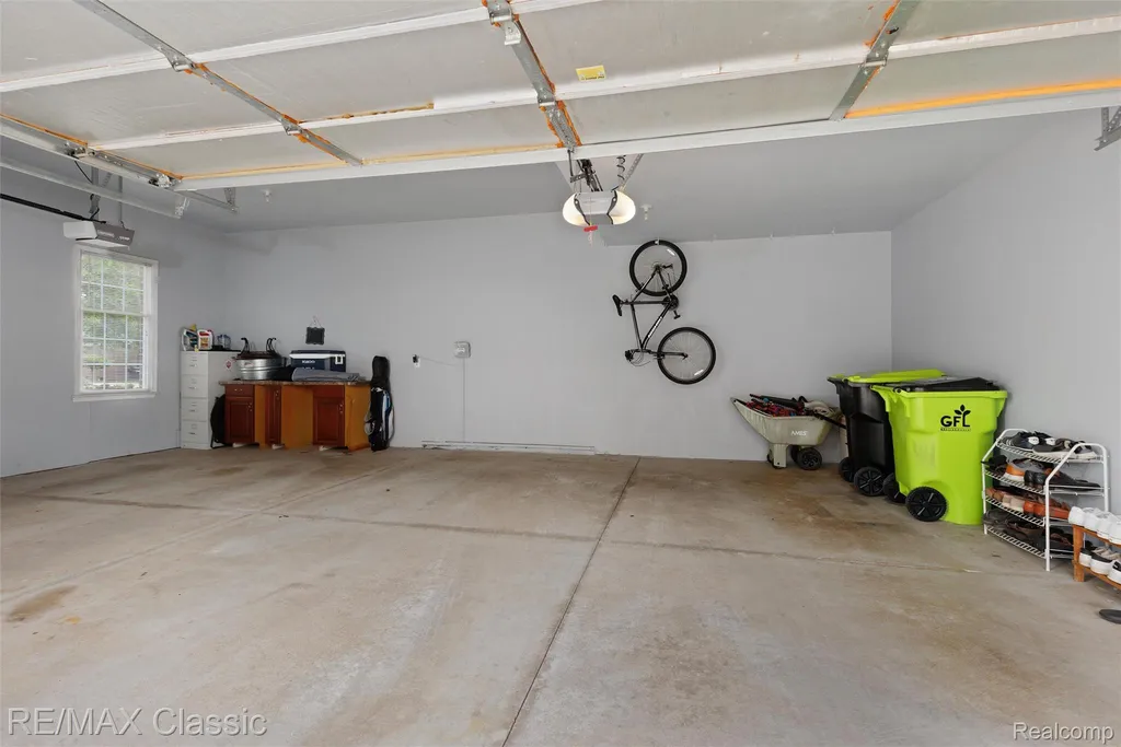 25051 Samoset Court Novi City MI 48374
