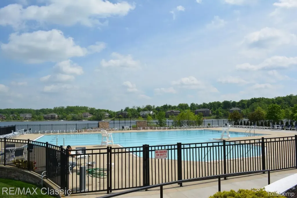 25051 Samoset Court Novi City MI 48374