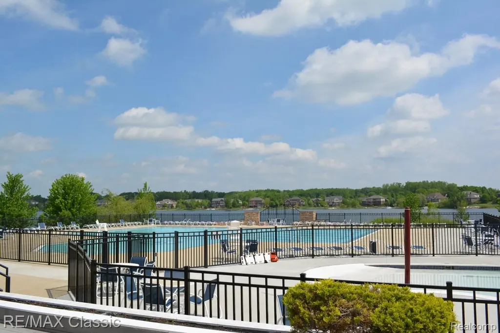 25051 Samoset Court Novi City MI 48374