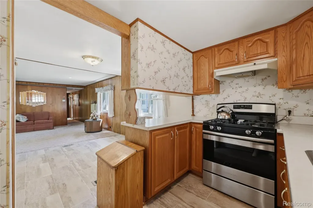 3700 Sylvester Drive Dryden Township MI 48428