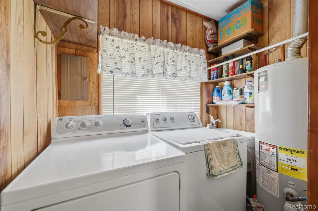 3700 Sylvester Drive Dryden Township MI 48428