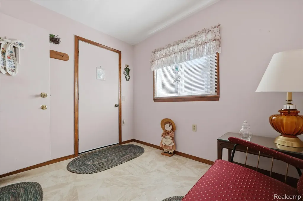 3700 Sylvester Drive Dryden Township MI 48428