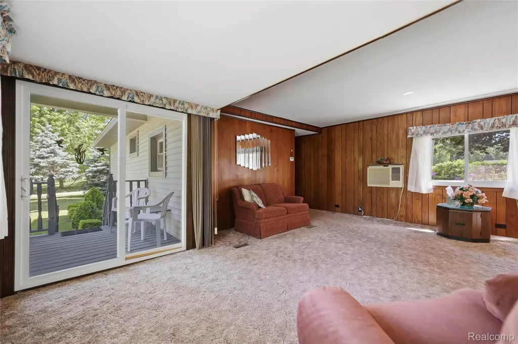 3700 Sylvester Drive Dryden Township MI 48428