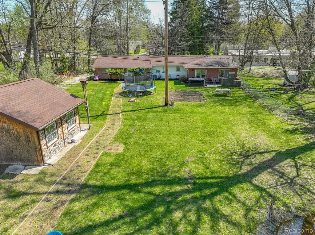 16000 S Huron River Drive Romulus City MI 48174
