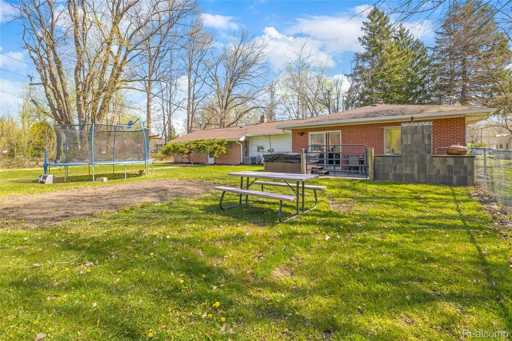 16000 S Huron River Drive Romulus City MI 48174