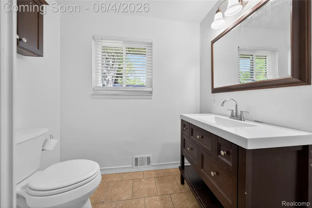 760 Heights Road Orion Charter Township MI 48362