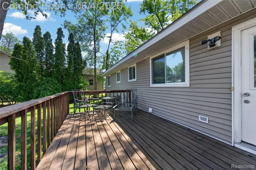 760 Heights Road Orion Charter Township MI 48362