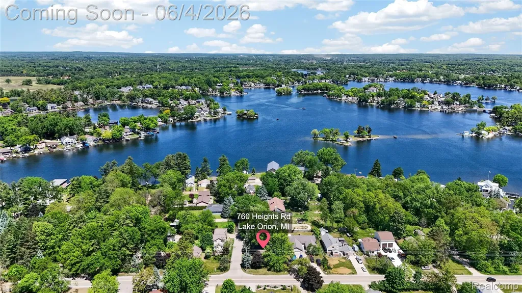 760 Heights Road Orion Charter Township MI 48362